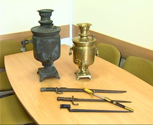 Мариупольские таможенники подарили историческому музею конрабанду 