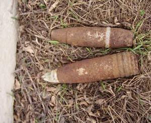В селе Донецкой области нашли  две артиллерийские мины 
