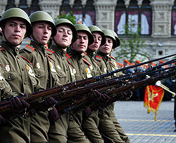 Парад Победы на Красной Площади будут принимать украинские ветераны  