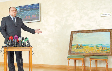 Подмену картин Глущенко в Кабмине милиция считает банальной кражей 
