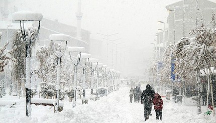 Турцию завалило снегом