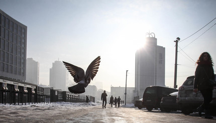 Фотограф показал, как выглядит Киев сквозь пелену тумана