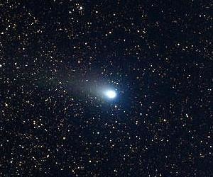 Российский астроном обнаружил необычно яркую комету, которая приблизится к Земле приблизительно через год 