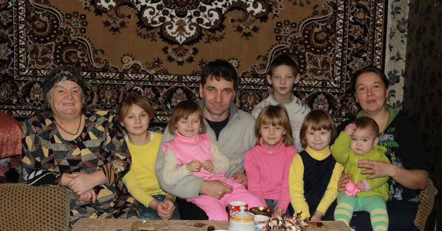 Многодетная семья из Донбасса тратит на обеды для бездомных по 15 тысяч в месяц