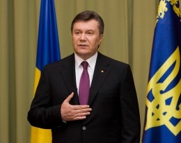 Виктор Янукович обнародовал декларацию о доходах и расходах за 2012 год