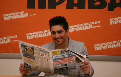 Представитель Азербайджана на Евровидении Фарид Мамедов со Златой Огневич выпускал бабочек