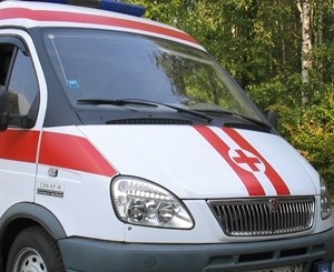 В Киеве автомобиль скорой помощи попал в аварию, есть пострадавшие