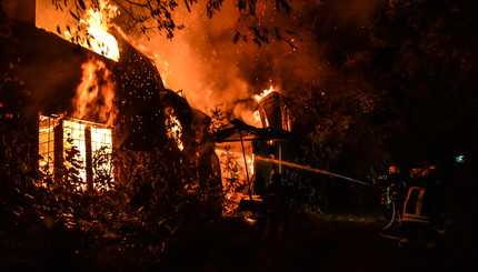 Фоторепортаж: В Одессе горел санаторий 