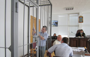 Слюсарчуку продлили срок содержания под стражей до 12 января 2014 года