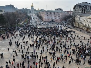 Трех человек из списков пропавших на Евромайдане ищут до сих
