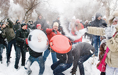 Снежные битвы стали снимком года в Одессе