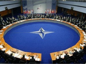 Министры обороны стран НАТО в Брюсселе обсудят ситуацию в Украине