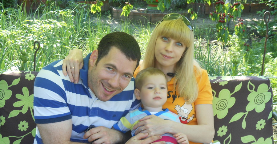 Финалисты "комсомольского" Baby-Drive в Запорожье водят машину и помогают мамам по дому