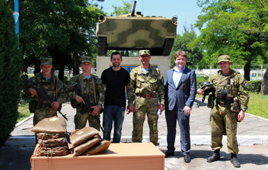 Жители Николаева экипировали батальон и приобрели для него беспилотник