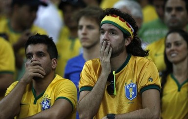 Аналитики: Бразилии грозит упадок экономики после проигрыша на Чемпионате мира