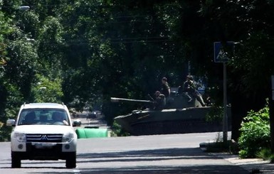 Ситуация в Донбассе: минируют мосты, а бойцов ДНР селят в садиках
