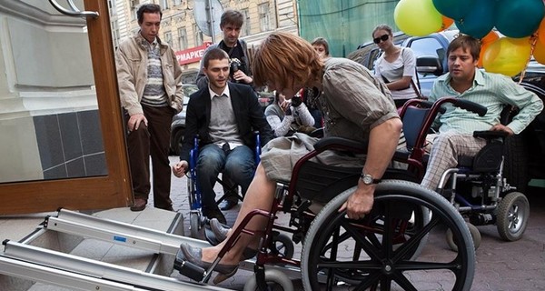Пострадавшим участникам АТО хотят предоставить статус инвалидов войны