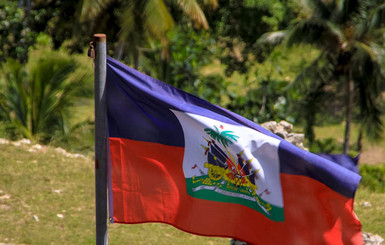 На Гаити вооруженная банда напала на тюрьму 