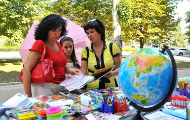 В Киеве на Крещатике пройдет школьная ярмарка