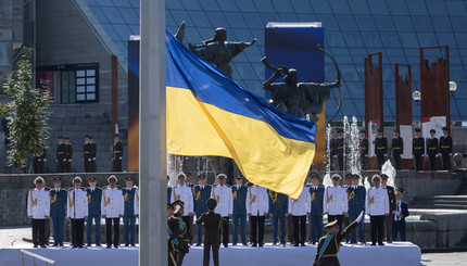 Необычный гимн, речь Зеленского и два марша: как в Украине отпраздновали День Независимости