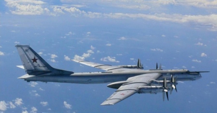 СМИ: Великобритания подняла истребители для перехвата Ту-95