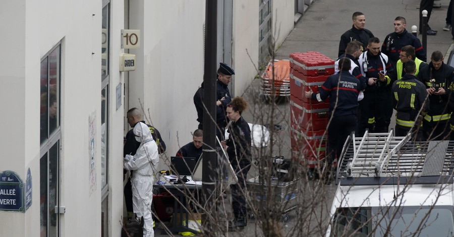 В Интернете появились первые видеозаписи теракта во Франции