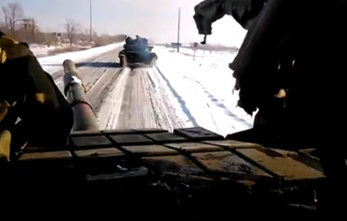 Пресс-центр АТО: украинских военных обстреливали из тяжелых орудий