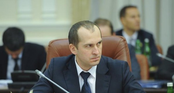 Министр Павленко затеял колоссальный ремонт в своем кабинете
