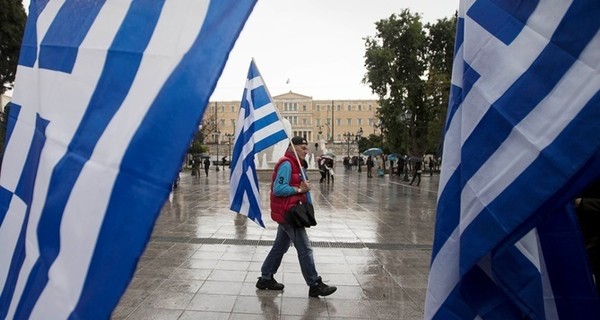 МВФ отказался давать деньги Греции, а ЕЦБ - не против