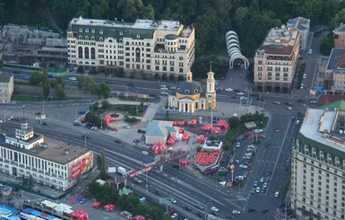 В Киеве пешеходную зону на Почтовой площади откроют ко Дню Независимости