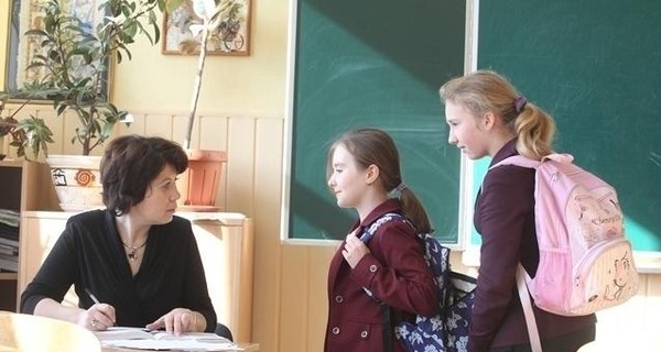 В киевских школах не хватает англичан и трудовиков