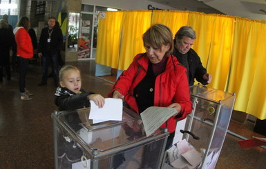 Политолог: Плотницкий блефует, когда угрожает Украине не допуском на выборы на оккупированных территориях