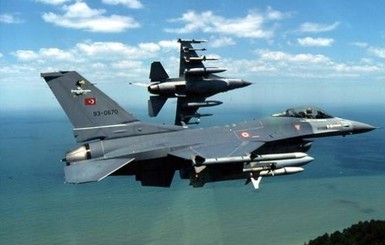 Турция обвинила Грецию в попытке сбить их военные самолеты