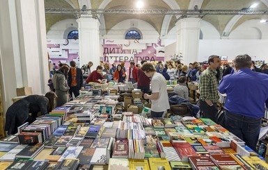 Число посетителей Книжного арсенала выросло, несмотря на кризис 