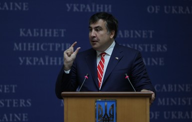 С кем Саакашвили поссорился за год у власти