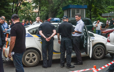 В Одессе со стрельбой задержали полицейских
