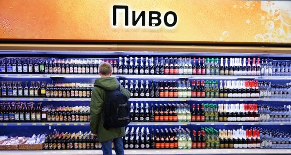Украинцы стали есть меньше, а пить пива - больше 