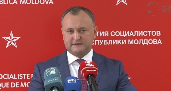 Игорь Додон объявил о своей победе на выборах президента Молдовы