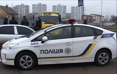 Угонщика киевской маршрутки ищет спецназ