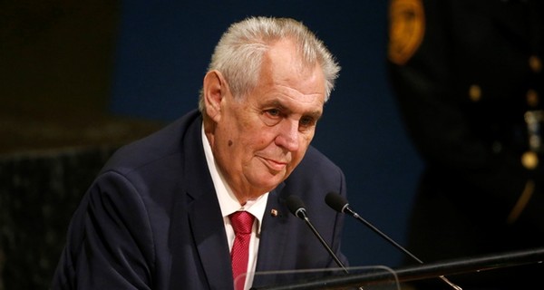 Президент Чехии заявил, что не будет извиняться за свою позицию по Крыму