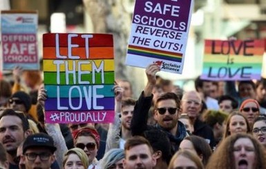 На референдуме в Австралии проголосовали за легализацию однополых браков