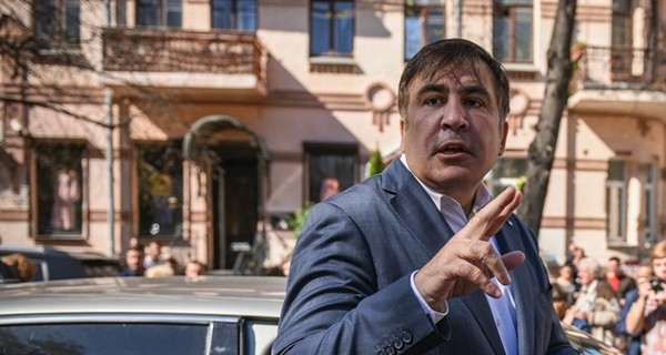 Саакашвили заявил, что его родственника из США не пускают в Украину