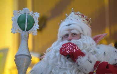 Секреты Деда Мороза: знакомство с Санта Клаусом и происхождение Снегурочки 