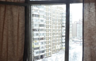 Раненый киевлянин выжил после прыжка с седьмого этажа: 