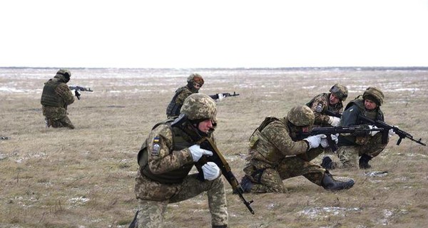 Украинские военные сообщили о применении на Донбассе запрещенного оружия