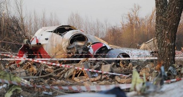 Минобороны Польши заявило, что самолет Качиньского разбился в результате взрыва