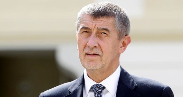 Парламент Чехии выразил недоверие правительству