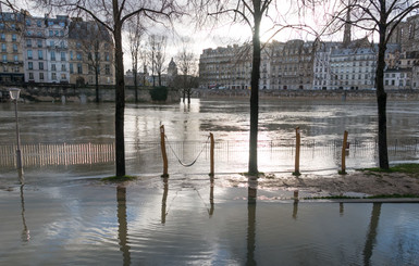 Париж и Страсбург затопили воды Сены и Рейна 