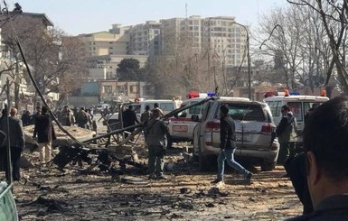 В Кабуле произошел новый теракт: погибли 17 человек, более 110 - ранены 