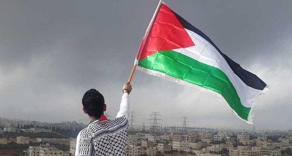 Палестина отозвала своих послов еще из четырех стран